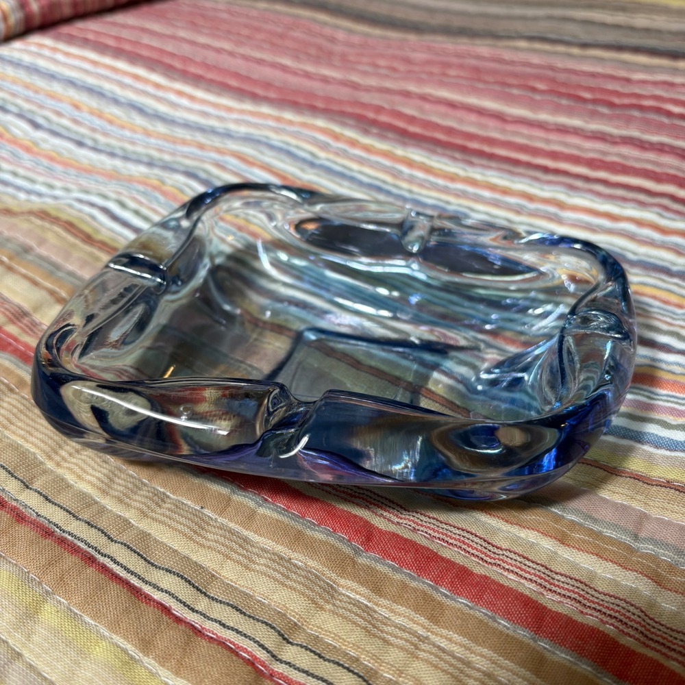 Vtg Light Blue Art Glass Ashtray Art Deco / MCM Atomic Catchall Dish - Picture 1 of 7